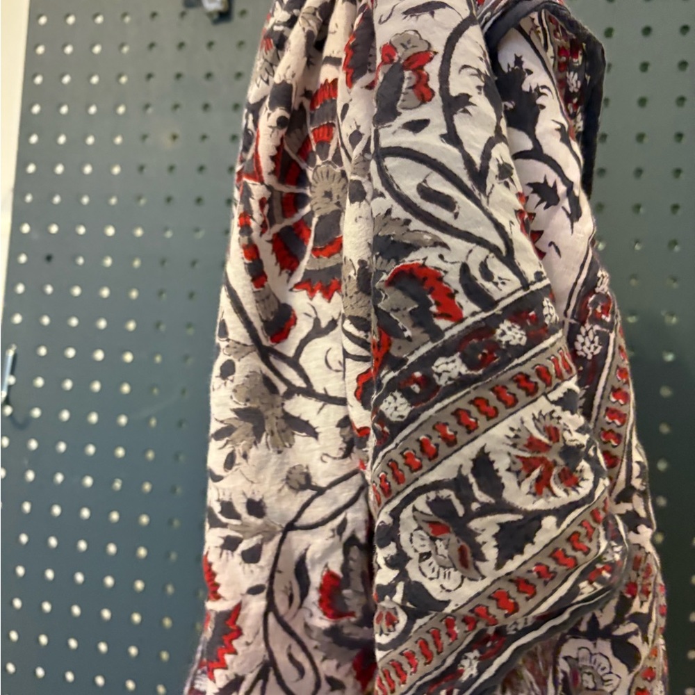 Floral Patterned Scarf - image 3